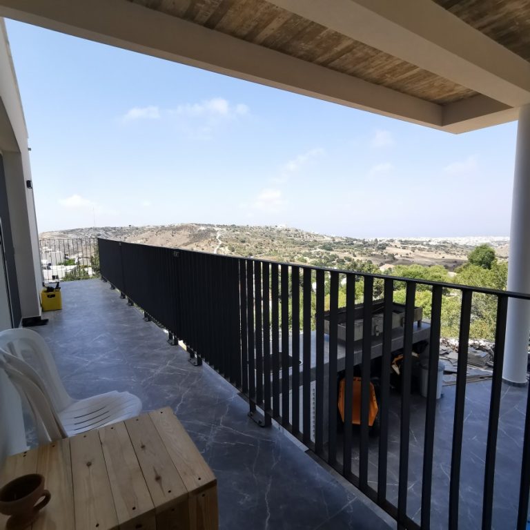 4 Bedroom House for Sale in Armou, Paphos District