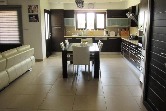 5 Bedroom Villa for Sale in Limassol District