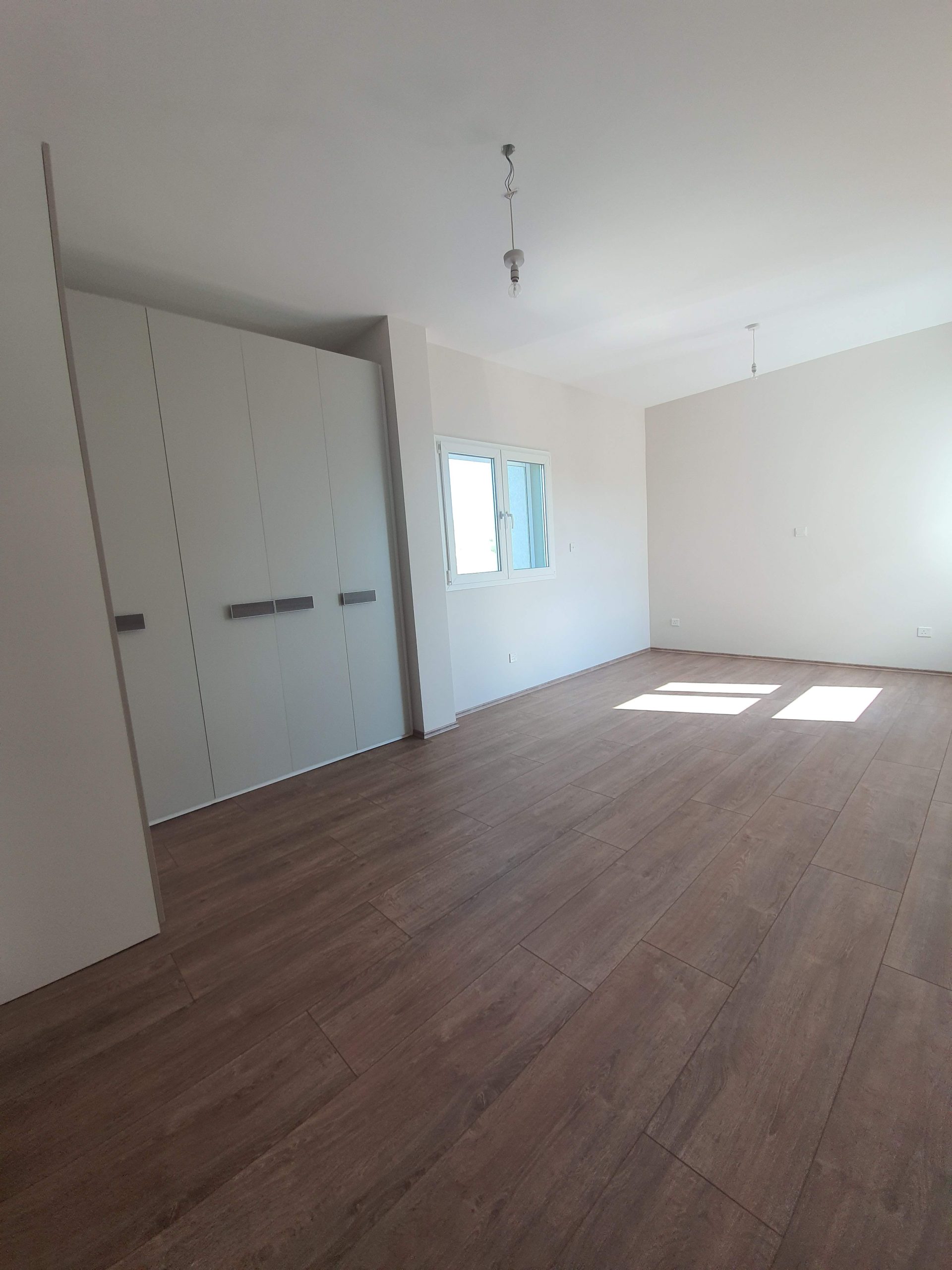 Atlantida Apartments (Court)
