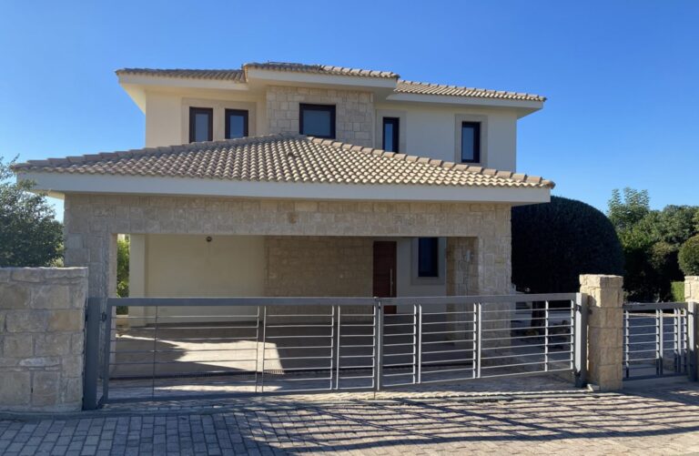 4 Bedroom House for Sale in Aphrodite Hills, Paphos District