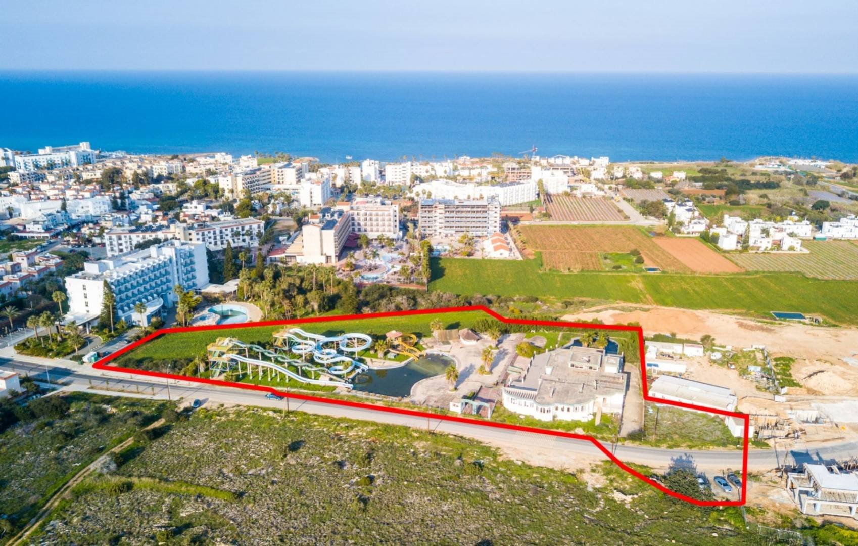 Aqua Pearl Residences