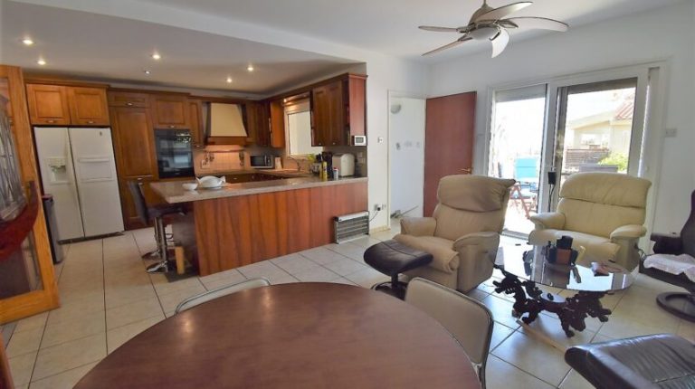 5 Bedroom Villa for Sale in Limassol District