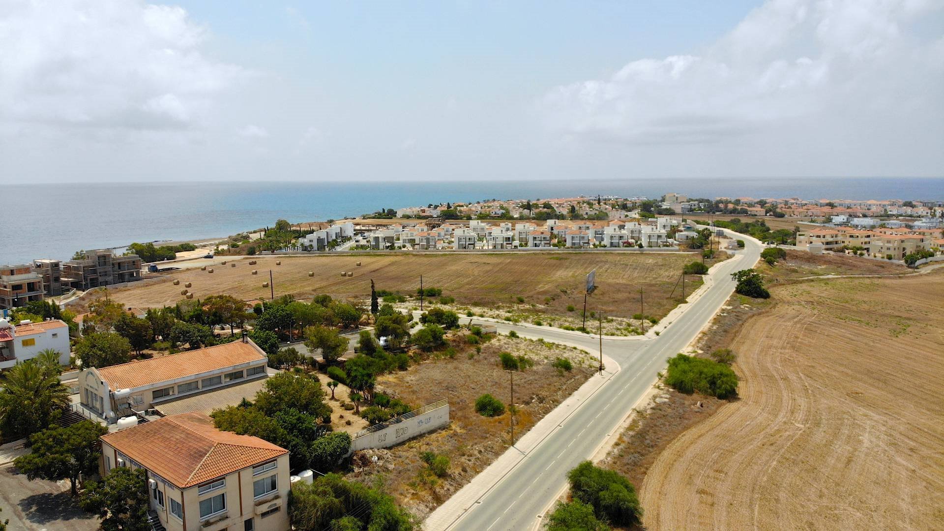 Faros Beach Villas