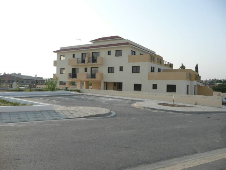 Hill Gardens Village Apartments