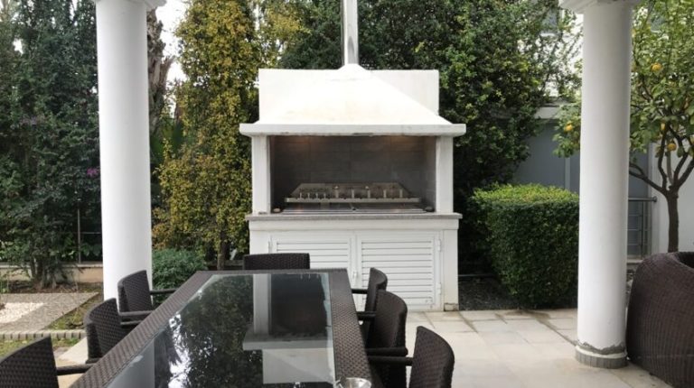 5 Bedroom Villa for Sale in Limassol District