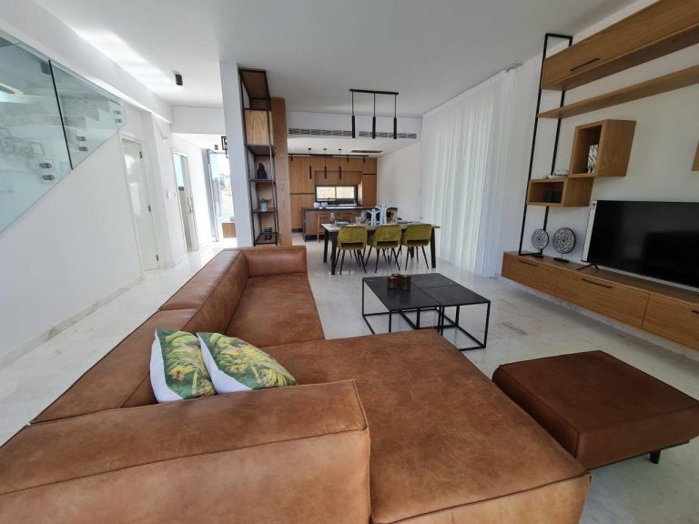 Ivy Residences