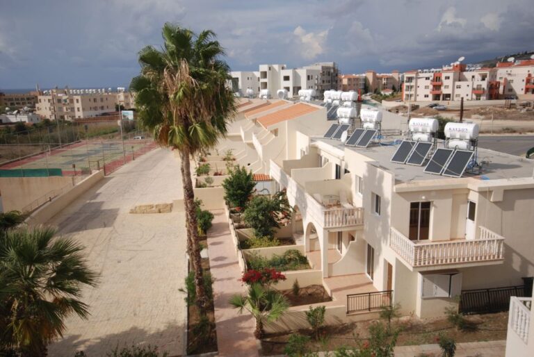 Kings Beach Maisonettes