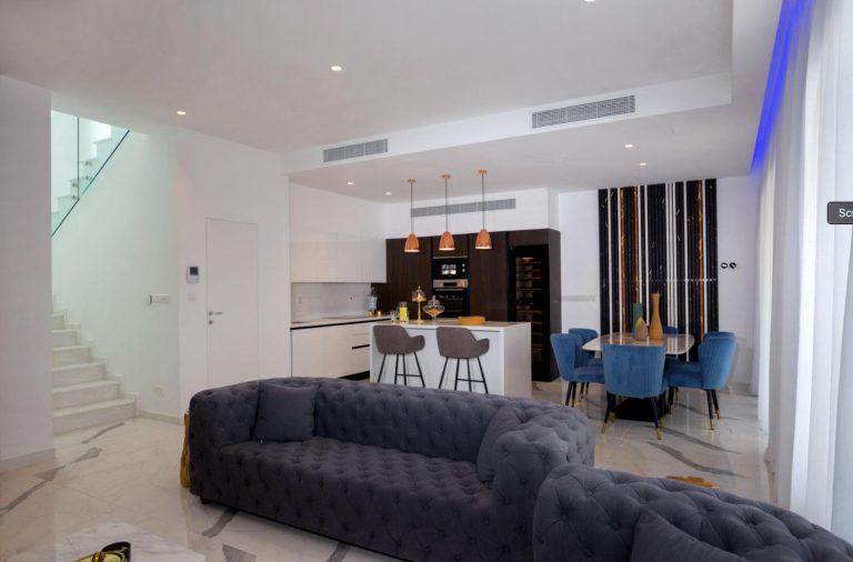Kriel Park Mansions