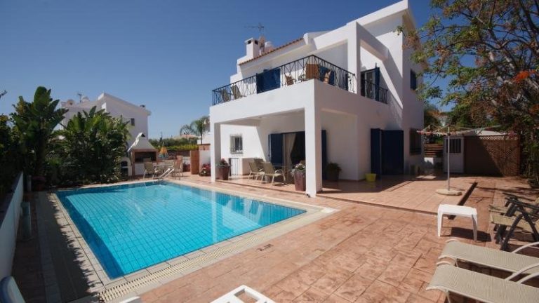 Limnos Villas (Pernera)