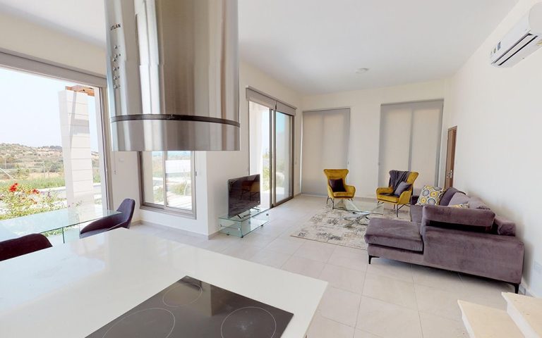 Maroni Hilltop Villas