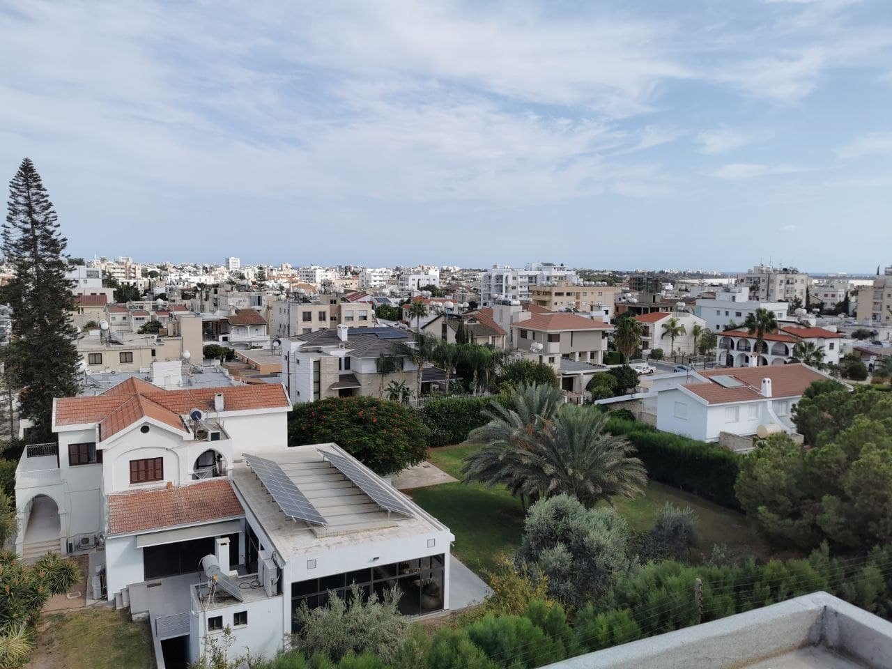 Plus 12 Residence