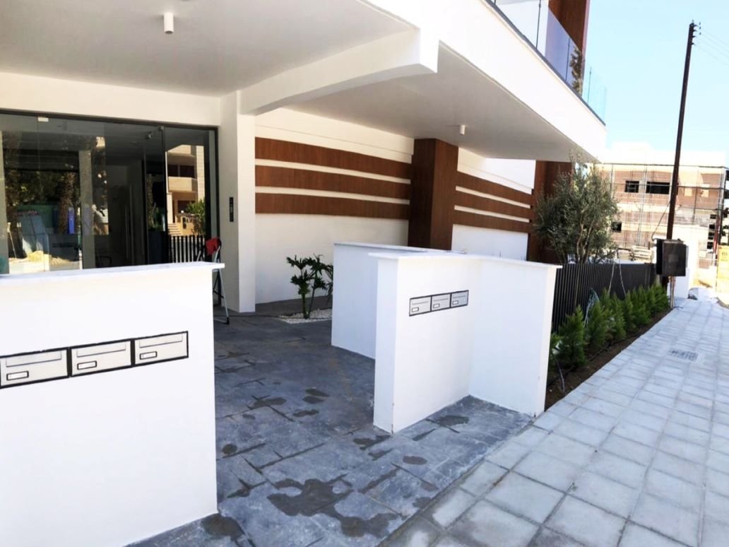 Plus 20 Residence