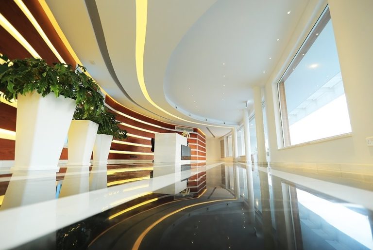 Plus 6 The Pearl of Mackenzie