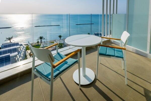 Radisson Beach Resort