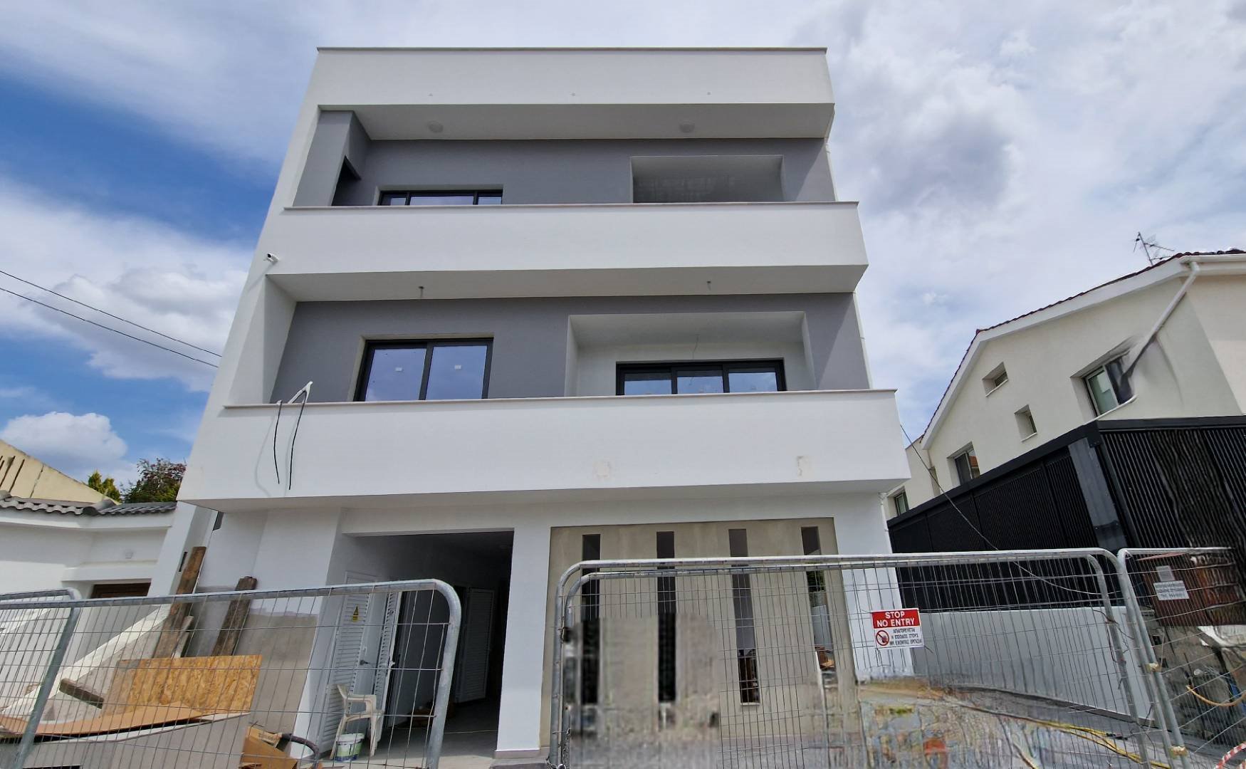 SH Lobo 3