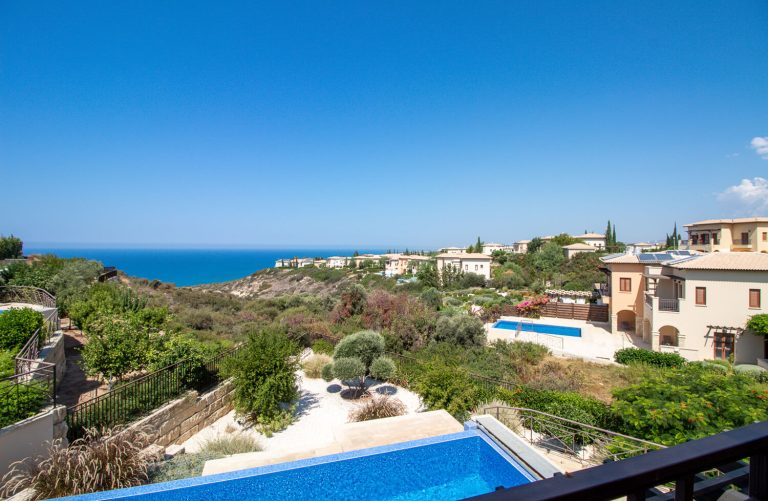 5 Bedroom Villa for Sale in Aphrodite Hills, Paphos District