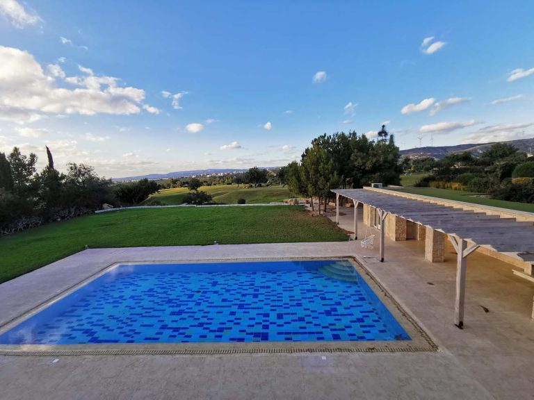 5 Bedroom Villa for Sale in Aphrodite Hills, Paphos District