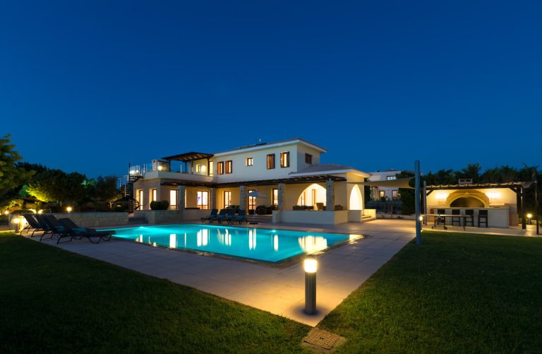 5 Bedroom Villa for Sale in Aphrodite Hills, Paphos District