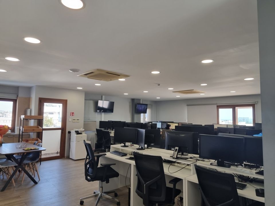 1121m² Office for Sale in Limassol – Αgios Athanasios