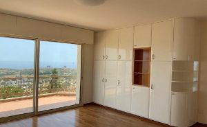 5 Bedroom House for Sale in Agios Tychonas, Limassol District