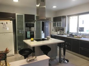 5 Bedroom House for Sale in Kalogiroi, Limassol District