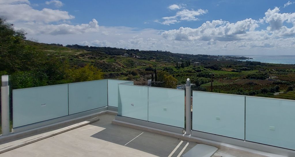 3 Bedroom House for Sale in Kissonerga, Paphos District