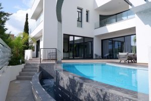 5 Bedroom House for Sale in Germasogeia, Limassol District