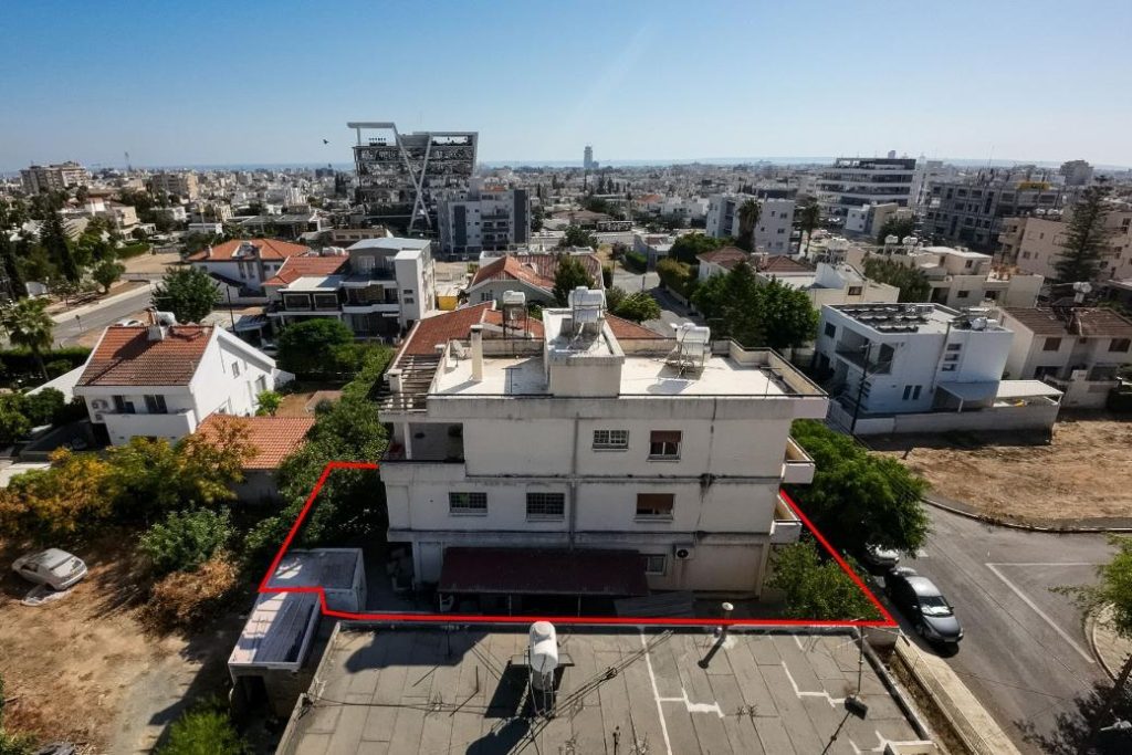 352m² Building for Sale in Limassol – Petrou kai Pavlou