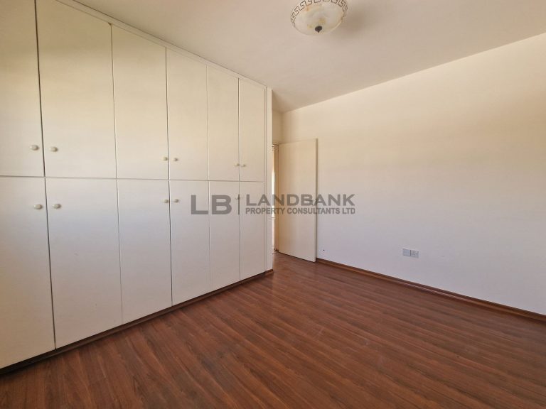 2 Bedroom Apartment for Sale in Agios Nikolaos, Larnaca District