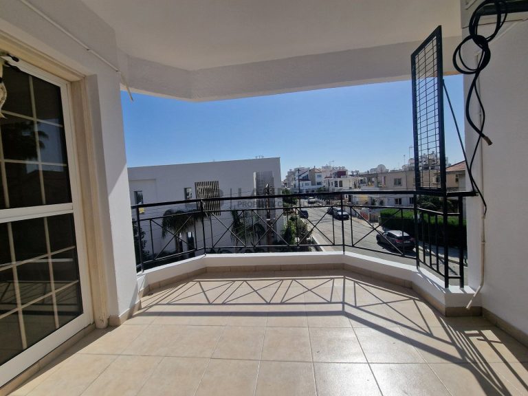 2 Bedroom Apartment for Sale in Agios Nikolaos, Larnaca District