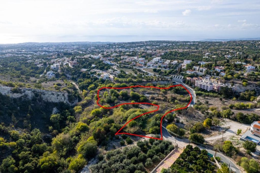 9,150m² Residential Plot for Sale in Mesogi, Paphos District