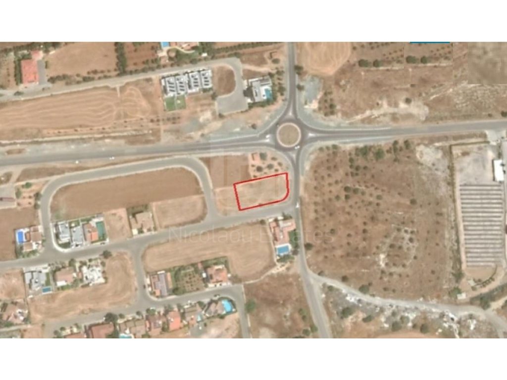 1,093m² Plot for Sale in Latsia, Nicosia District