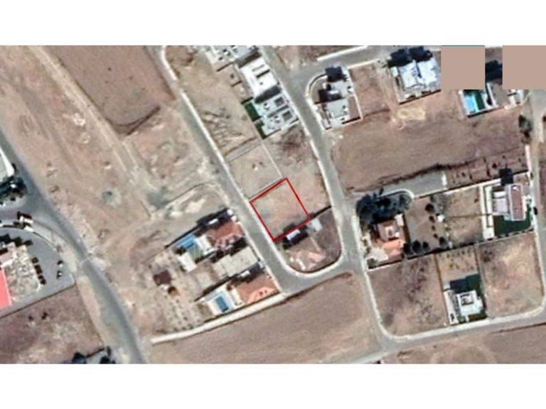 553m² Plot for Sale in Latsia, Nicosia District