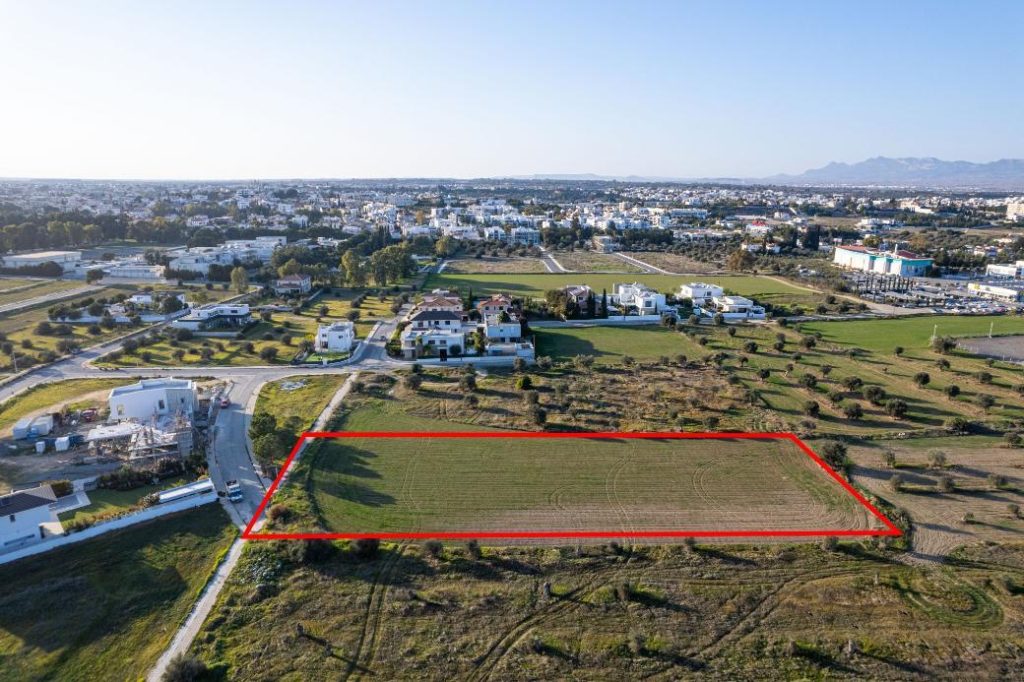 4,701m² Plot for Sale in Strovolos, Nicosia District