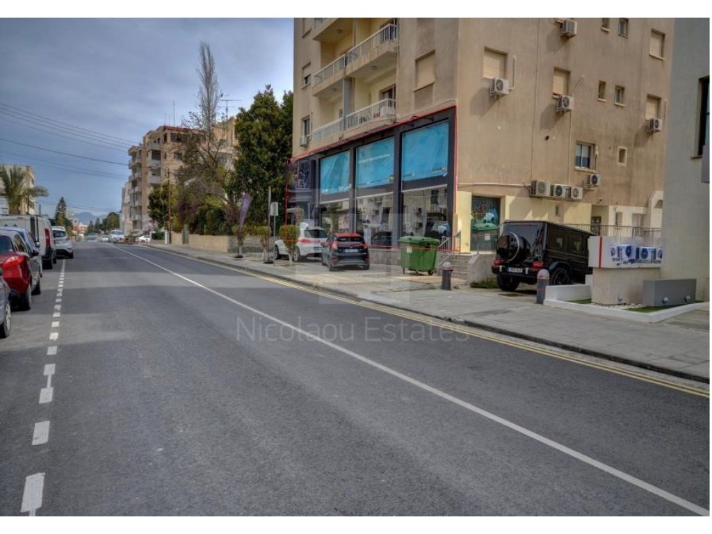 232m² Commercial for Sale in Strovolos, Nicosia District