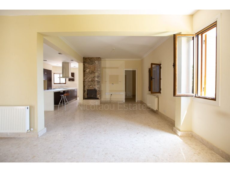 4 Bedroom House for Sale in Agioi Trimithias, Nicosia District