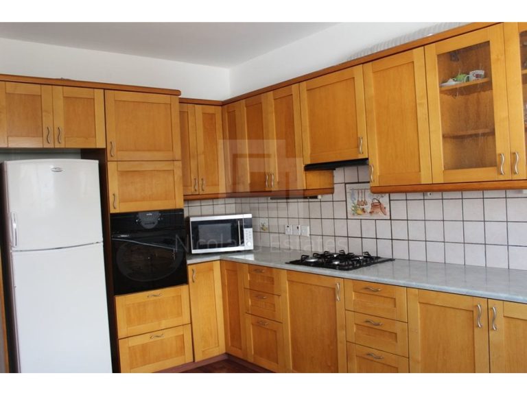 3 Bedroom Apartment for Sale in Agioi Omologites, Nicosia District