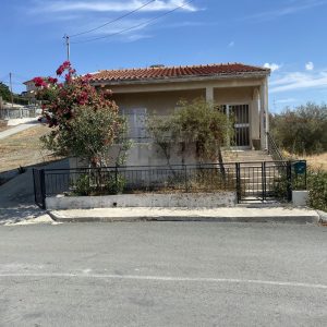 2 Bedroom House for Sale in Monagroulli, Limassol District