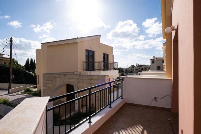 3 Bedroom House for Sale in Pegeia, Paphos District