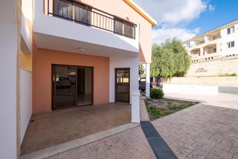 3 Bedroom House for Sale in Pegeia, Paphos District