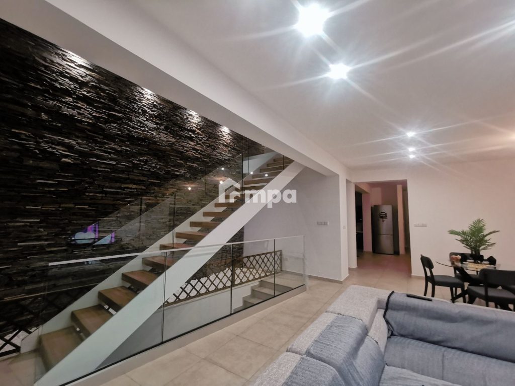 4 Bedroom House for Sale in Kallepeia, Nicosia District
