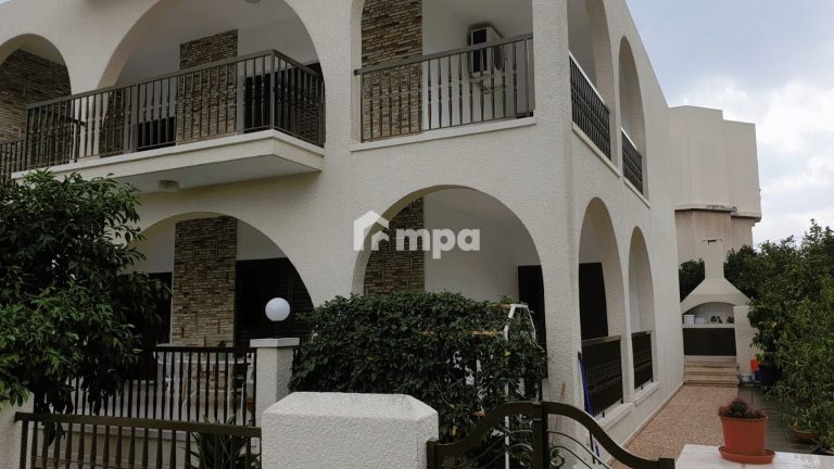 Cheap Houses and Villas for Sale Larnaca up to 900000 euro