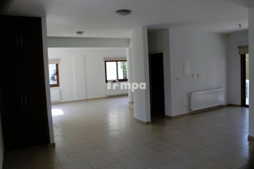 6+ Bedroom House for Sale in Nicosia District