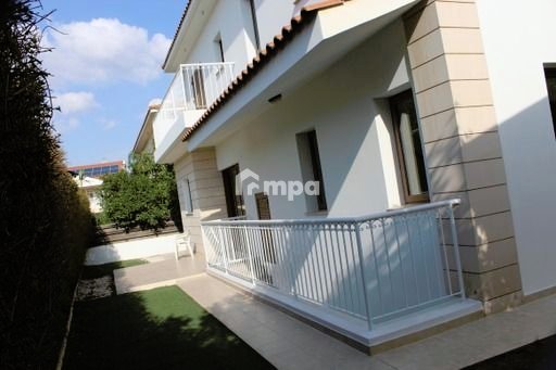 6+ Bedroom House for Sale in Nicosia District
