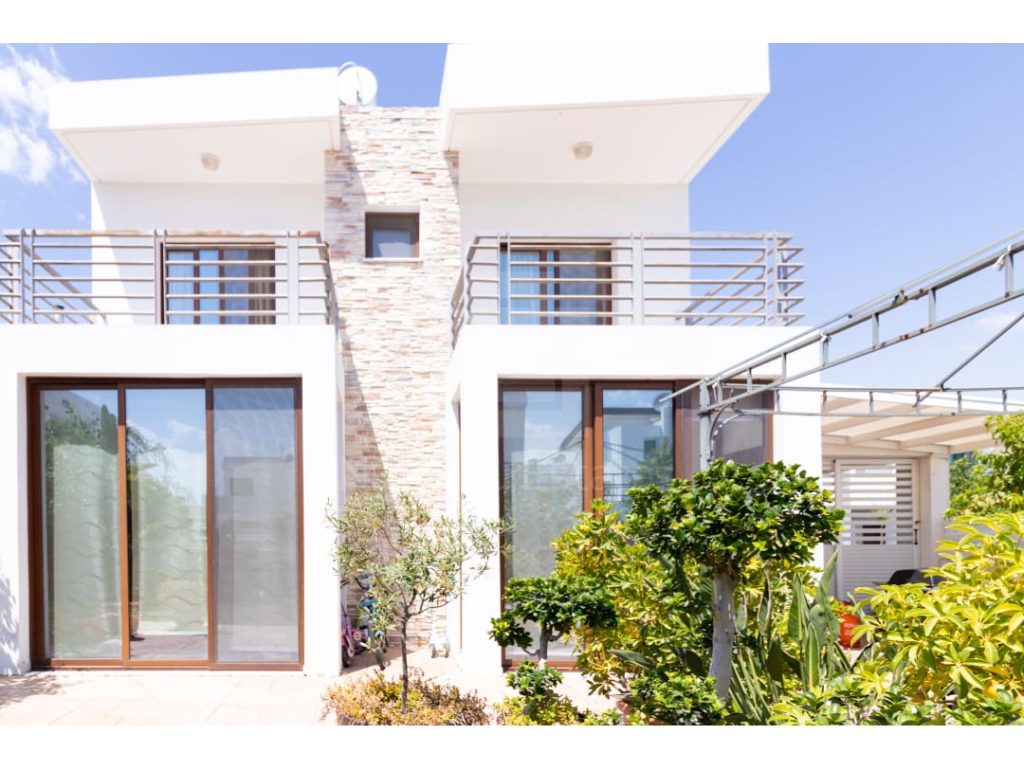 3 Bedroom House for Sale in Pyla, Larnaca District