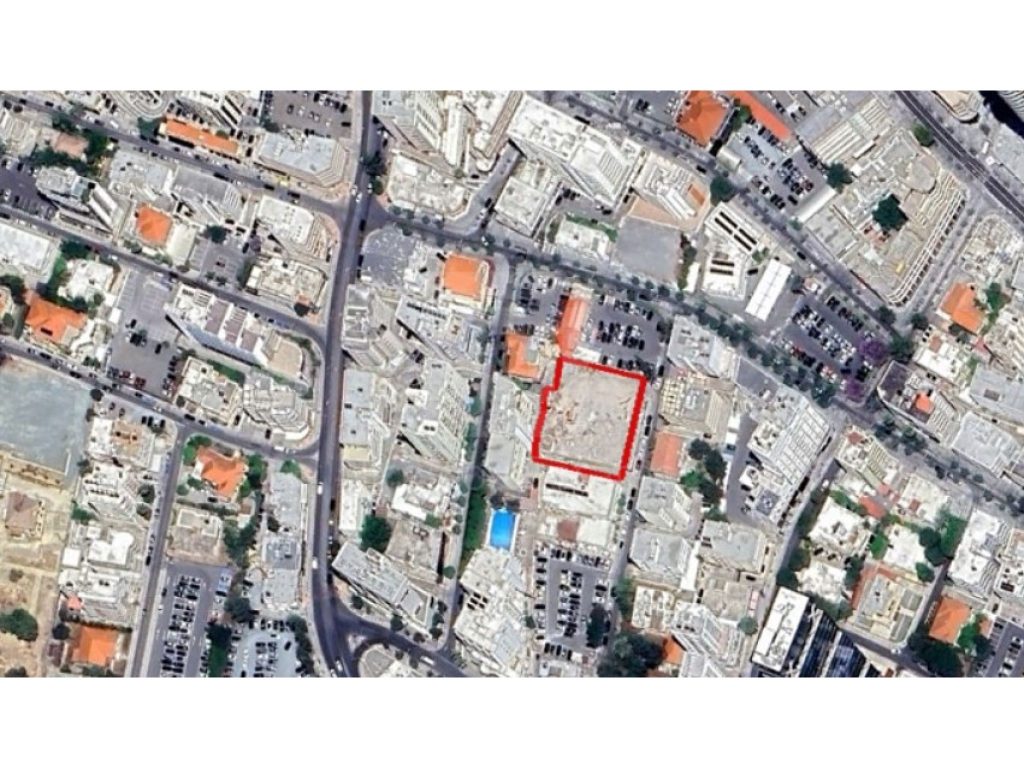 1,798m² Plot for Sale in Nicosia District