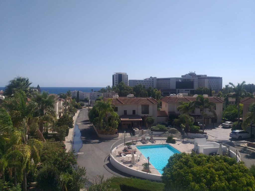 2 Bedroom Apartment for Sale in Agios Tychonas, Limassol District