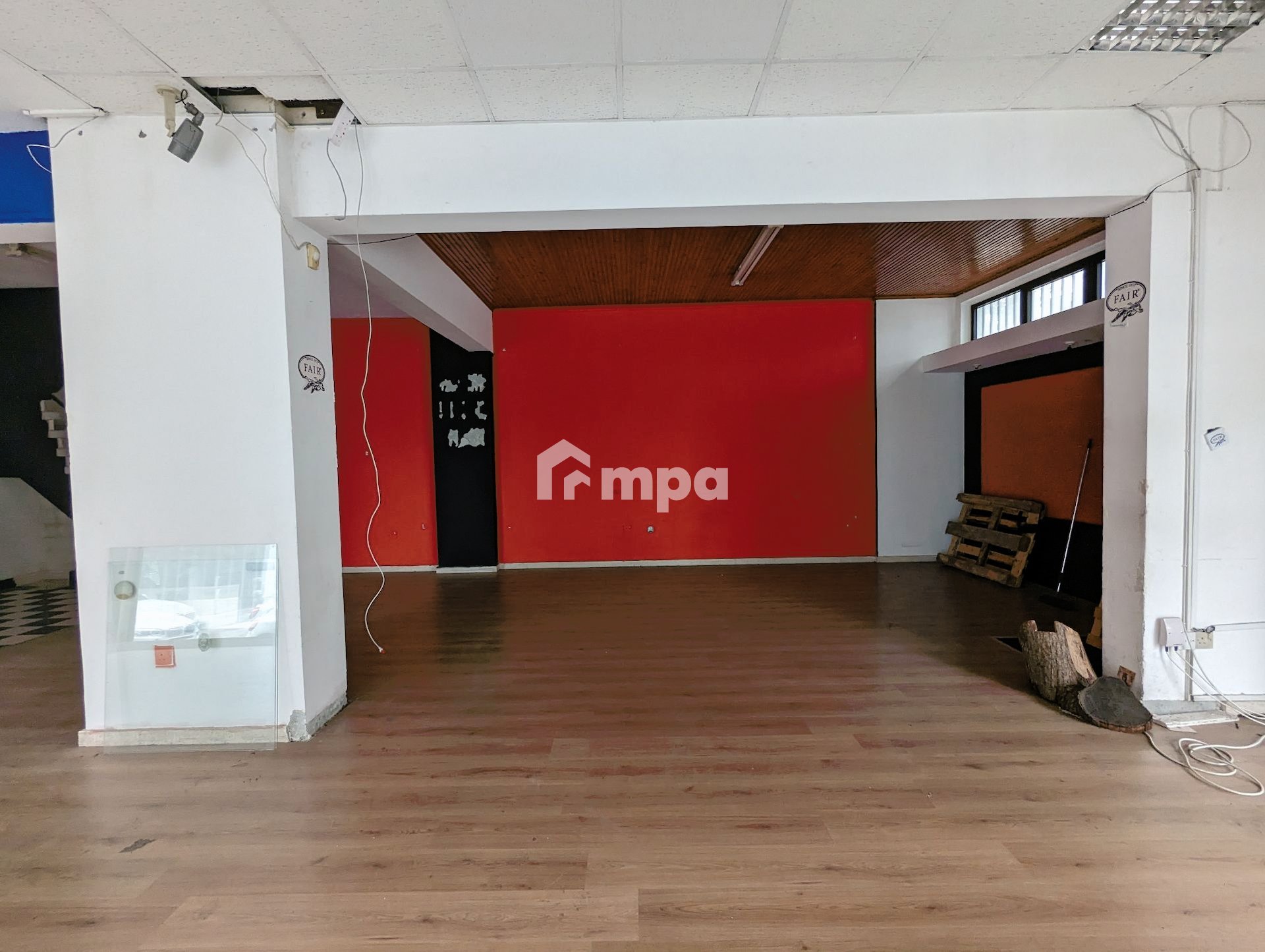 114m² Commercial for Sale in Nicosia District