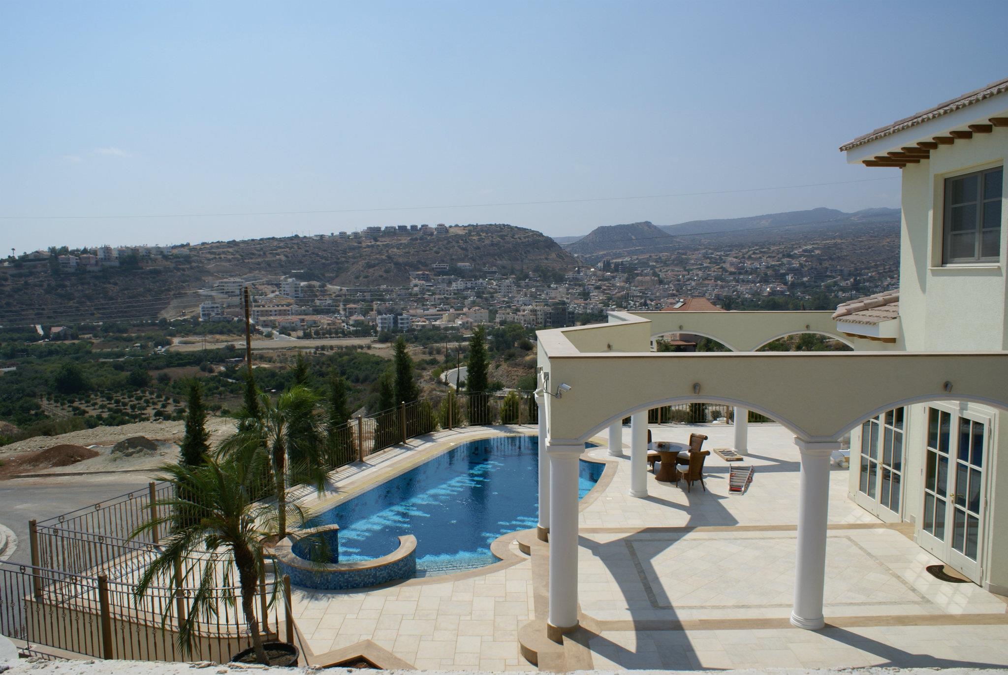 Mesovounia Villa