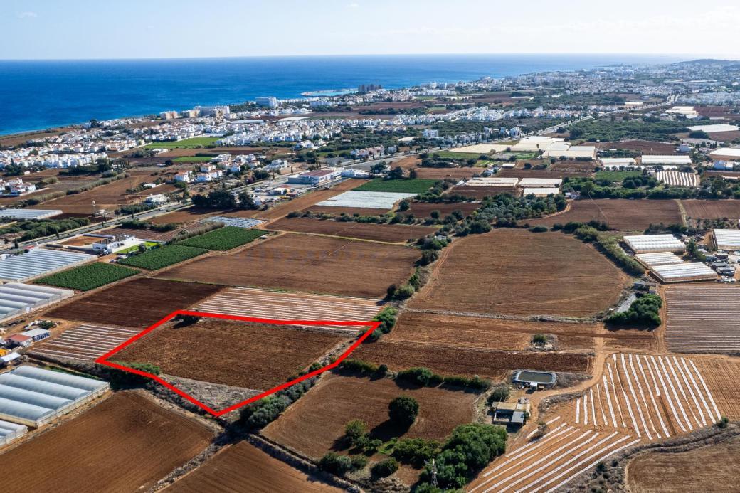 7,165m² Residential Plot for Sale in Paralimni, Famagusta District